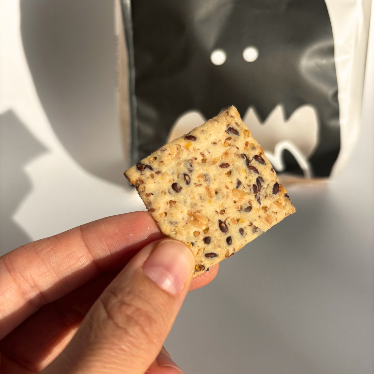 Plain crackers